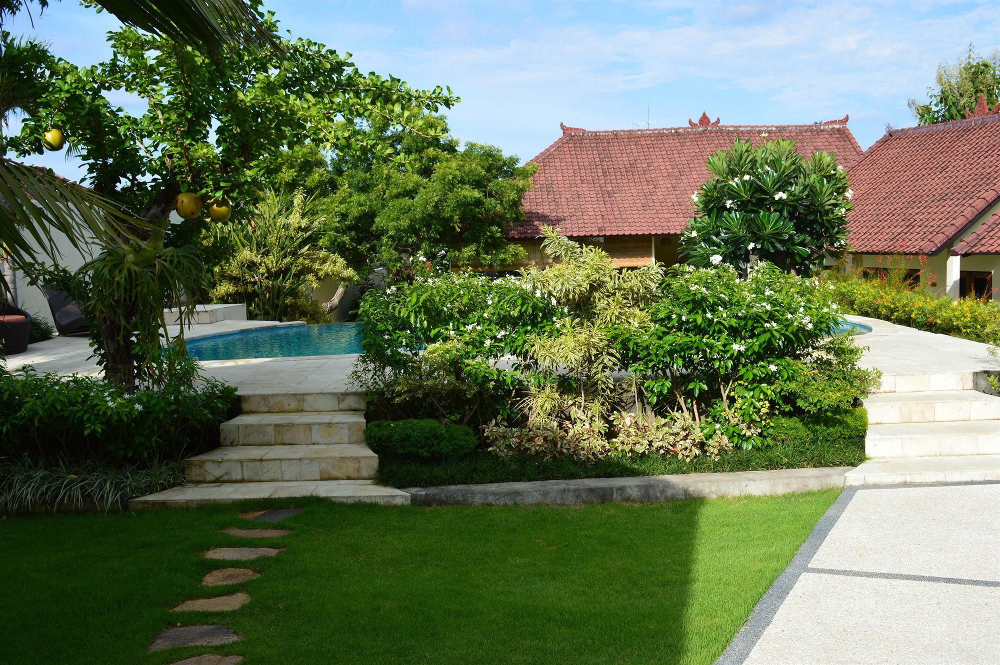 Ocean Sun Dive Resort Tulamben Eksteriør billede